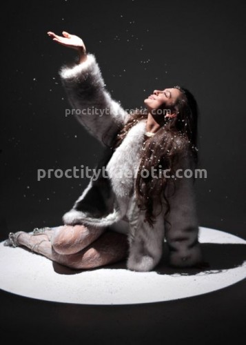 Оля, Г. Искитим